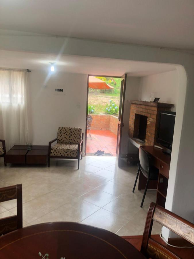 Hacienda Moncora Cabana Lago P 1 El Rosal Kültér fotó